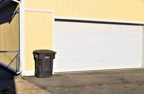 Alamosa House | Downtown Alamosa 3 Bedroom 2 Bath Home