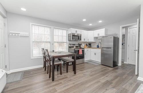 Kimmswick Apartment | Downtown Kimmswick Studio-Renovated-Prime Location