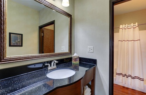Sioux City Hotel | Downtown Sioux City Stay: 2 Units near 3rd St Landmarks | Pet friendly w/Pool