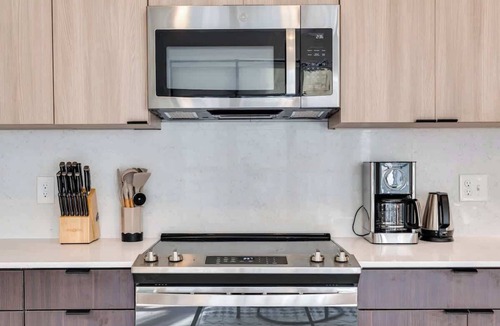 Pendleton Apartment | Downtown Walkable 1 Bed Apt