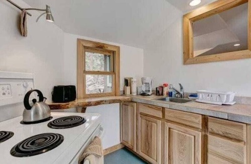 Estes Park Cabin | Drakes Place - Cabin to explore the Rockies - Near RMNP