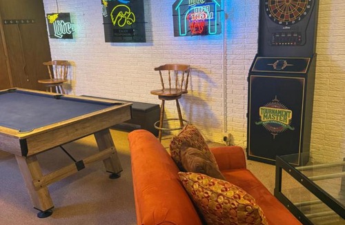 Dubuque House | Dubuque's Hidden Gem!