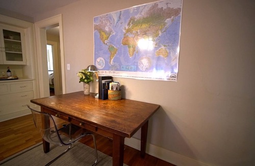 Southmoreland Apartment | Duplex First Floor - Southmoreland, KCMO - Easy access to all KC has to offer