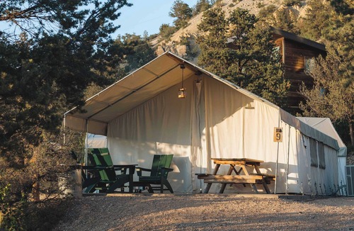 Orderville RV Rental | East Zion Glamping Tent #9 w/AC and Private Bath