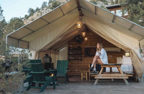 Orderville RV Rental | East Zion Glamping Tent #9 w/AC and Private Bath