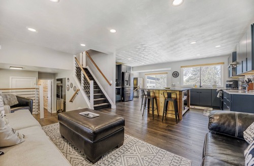 Littleton House | Easter House | Sunroom + Fire Pit | 4 Beds
