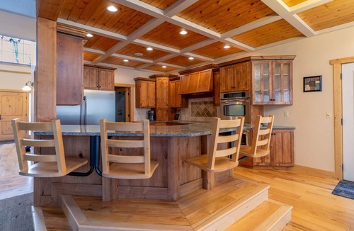 Eden House | Eden Escape - Near 3 Ski Resorts