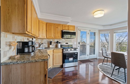 Draper Apartment | Elevated Mountain Retreat w/Sauna & Full Kitchen