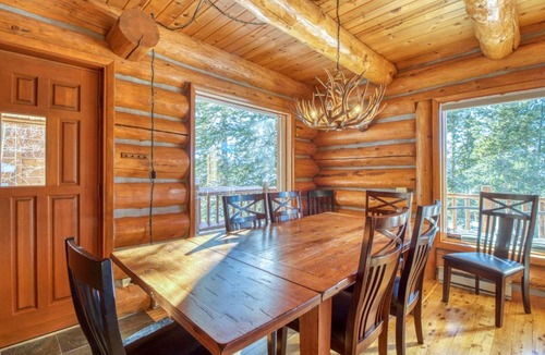 Woodmoor House | Emmett Overlook