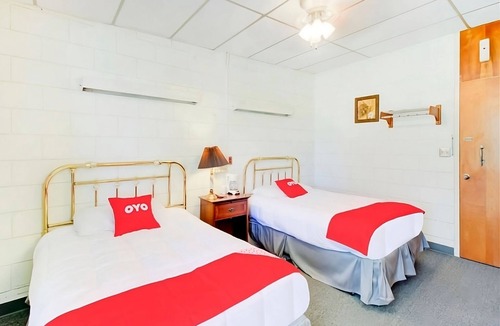 Drumright House | Enjoy a Hassle-Free Stay! Free Parking, Pets Allowed, Near Tidewater Winery