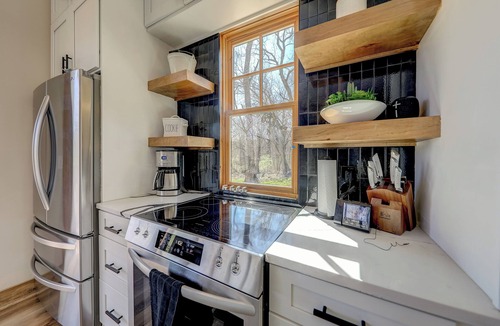 Bucyrus House | Entire place, cozy, unique space, countryside