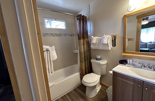 Estes Park Hotel | Estes Mountain Inn
