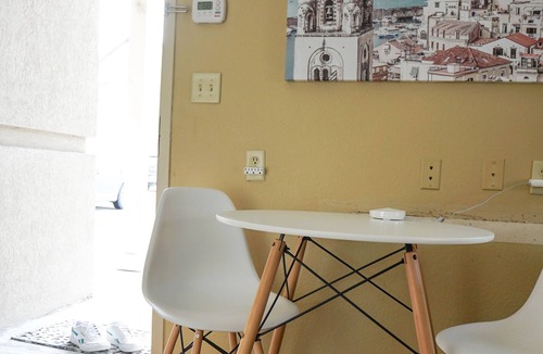 Wichita Apartment | ★European 1BD/1BA Studio + Gym - Downtown Wichita★
