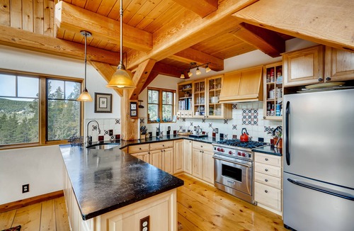 Red Cliff House | Evening Star: amazing mountain home in the Rockies near skiing