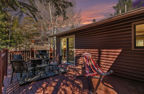 Estes Park Cabin | Evergreen Cabin B: Scenic River Views