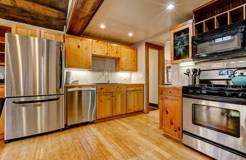 Estes Park Cabin | Evergreen View - A Modern Mountain Retreat