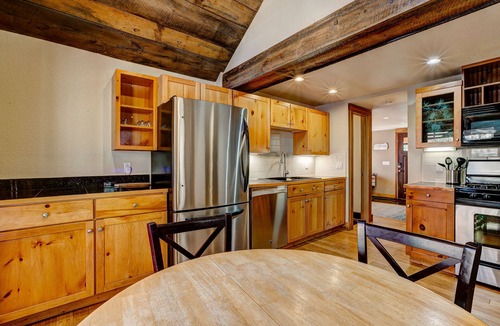 Estes Park Cabin | Evergreen View - A Modern Mountain Retreat