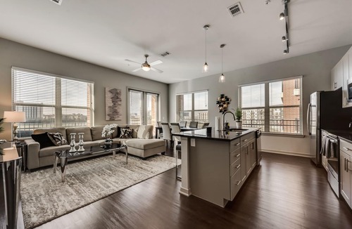 Las Colinas Apartment | Exec. 3BD - Pool - HWY348 - Las Colinas - LC058-3