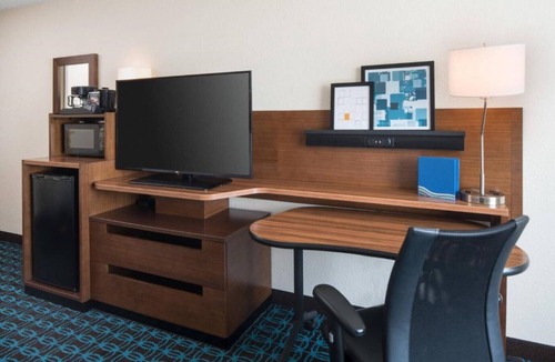 Centerra House | Experience the Rocky Mountain Spirit at our Loveland hotel