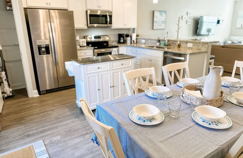 Atlantic Beach House | Exquisite Ocean-View Villa – Steps to Beach & Pool