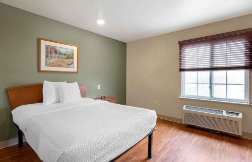 Wichita Hotel | Extended Stay America Select Suites - Wichita - Airport
