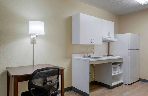 Lenexa Hotel | Extended Stay America Suites Kansas City Lenexa 87th St