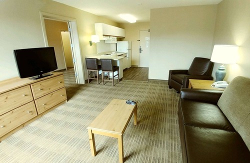 Overland Park Hotel | Extended Stay America Suites Kansas City Overland Pk Nall Av