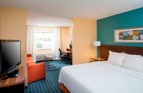 Greeley Hotel | Fairfield Inn & Suites Greeley
