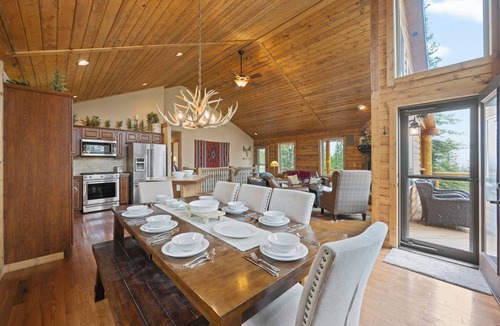 Valley of the Sun Cabin | Fairplay cabin on 8 private acres — Game room