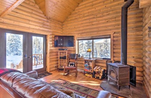 Valley of the Sun House | Fairplay Cabin w/Mountain Views ~ 25 Mi to Breck!