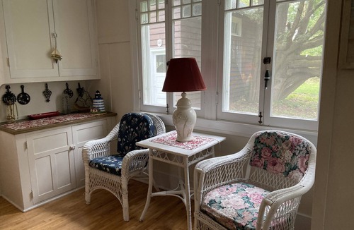Egg Harbor Cottage | Fall Festivals! Secluded true waterfront! Sleeps uo to 12, dogs, great rates