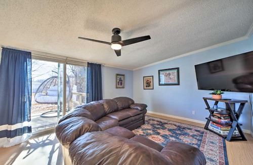 Afton House | Family-Friendly Bernice Home: 2 Mi to Lake & Park!