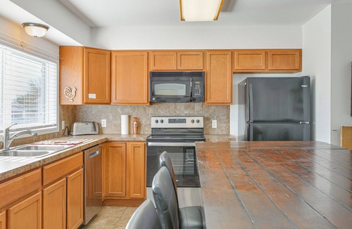Kiowa House | Family-Friendly Home in Kiowa: Walk to Dining!