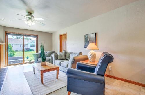 Butte Des Morts Apartment | Family-Friendly Unit: 8 Mi to Appleton Downtown!