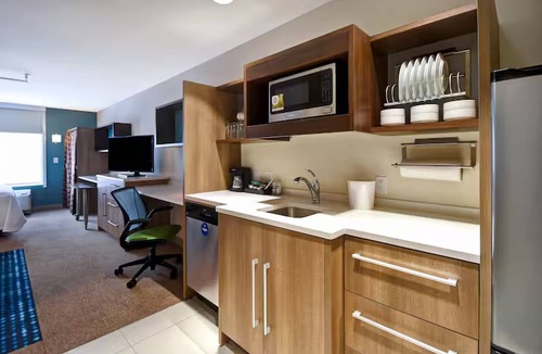 Wichita Hotel | Family Fun Awaits in a Spacious Suite Near Local Attractions