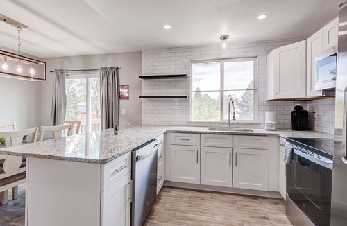 Aurora House | Family Home with Large Yard near Quincy reservoir