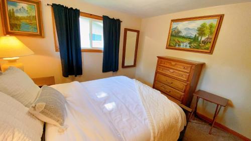 Stevens Point House | Fantastic Oasis Home in Stevens Point