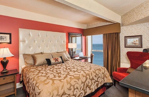 East Hillside Hotel | Fitger's Inn