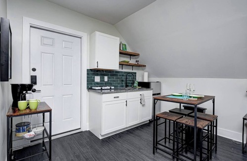 Fountain Square Apartment | Fountain Square Economy Unit