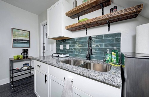 Fountain Square Apartment | Fountain Square Economy Unit