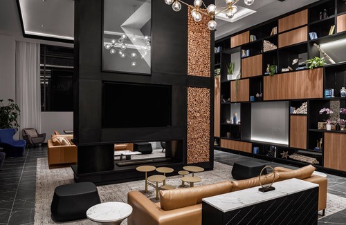 Queens Hotel | Four Points by Sheraton Flushing