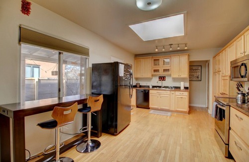 Nob Hill House | Freshly Refurbished Nob Hill Home