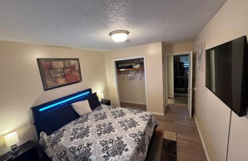 Junction City Ski Chalet | Freshly Remodeled 2 Bedroom Retreat