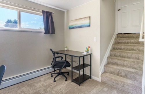 Lamar Heights Area House | Fully Renovated 1300sqft Unit |15 minutes to Downtown | Great for Families
