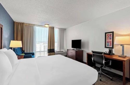 South Central Omaha Hotel | Fun Retreat in Downtown Omaha – Steps from Attractions, w/Pool & Free Breakfast