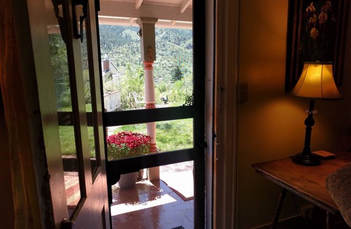 Manitou Springs Historic District Cottage | Garden Cottage - downtown Manitou Springs