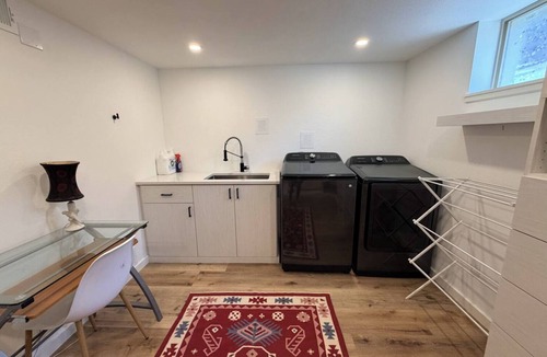 Old Prospect Condo | Garden Retreat Near CSU and Old Town