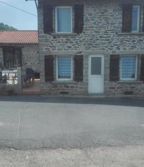 Retournac House | Git'a'Gnac