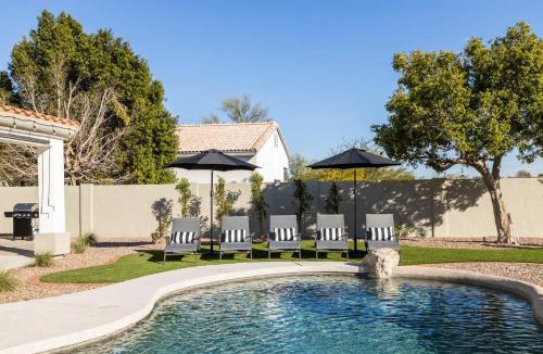 Glendale House | Glendale Grovers