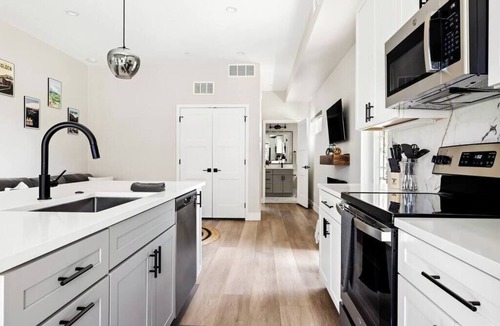 Golden Apartment | Golden Sanctuary | Luxe Apt | 1 Block From Main St